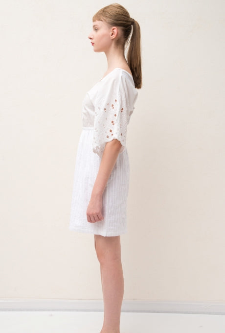 100% Cotton Mini Dress Cut-Out Lace Embroidered Women's Velnica From Japan