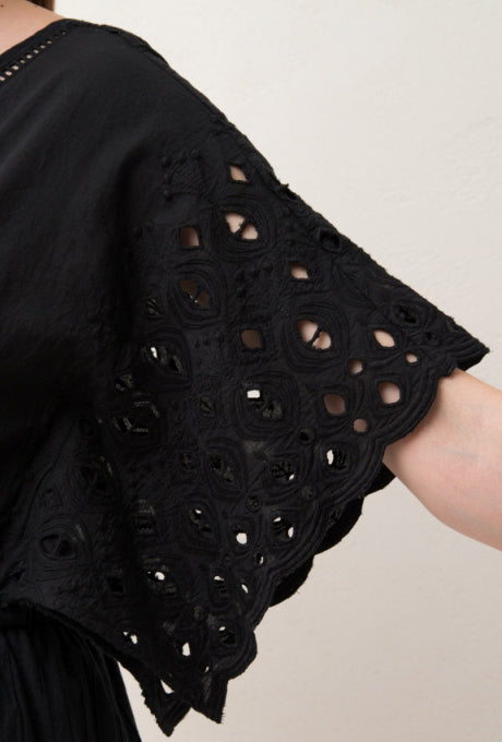 100% Cotton Mini Dress Cut-Out Lace Embroidered Women's Velnica From Japan