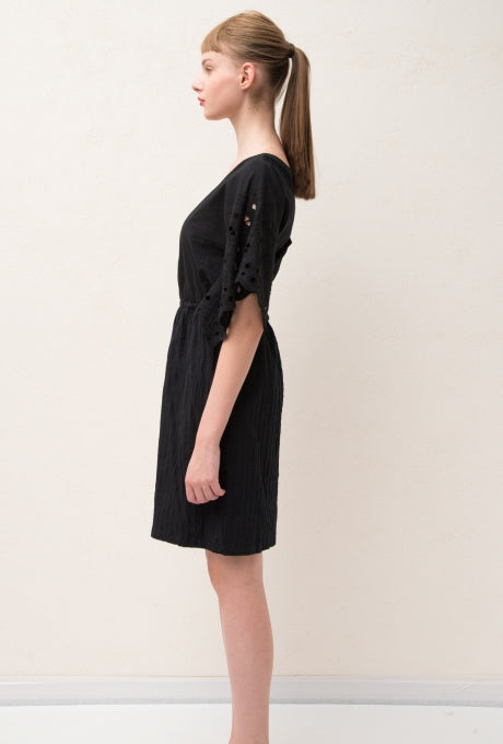 100% Cotton Mini Dress Cut-Out Lace Embroidered Women's Velnica From Japan