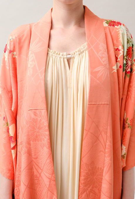 Kimono and Obi Sash Vintage 100% Silk Embroidered Gown Robe Velnica From Japan