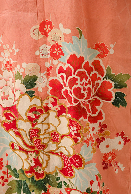 Kimono and Obi Sash Vintage 100% Silk Embroidered Gown Robe Velnica From Japan