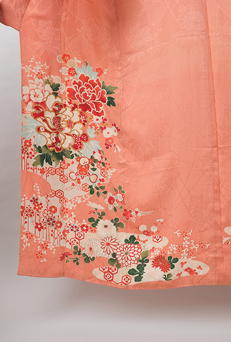 Kimono and Obi Sash Vintage 100% Silk Embroidered Gown Robe Velnica From Japan