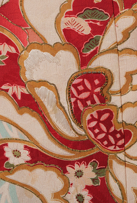 Kimono and Obi Sash Vintage 100% Silk Embroidered Gown Robe Velnica From Japan
