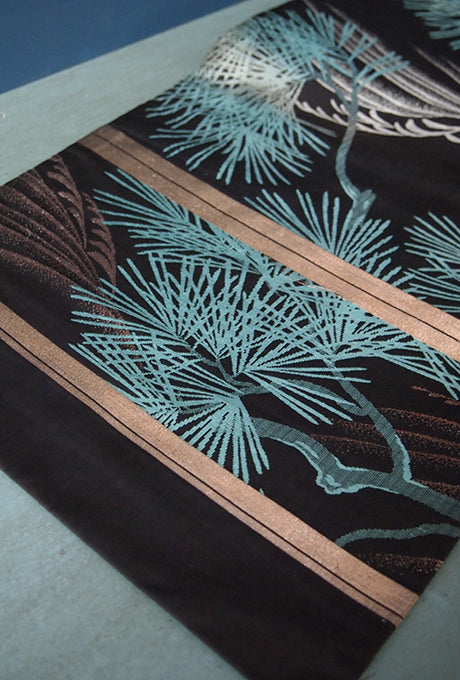 Obi Table Runner Tapestry 100% Silk Kimono Interior Decoration Velnica From Japan