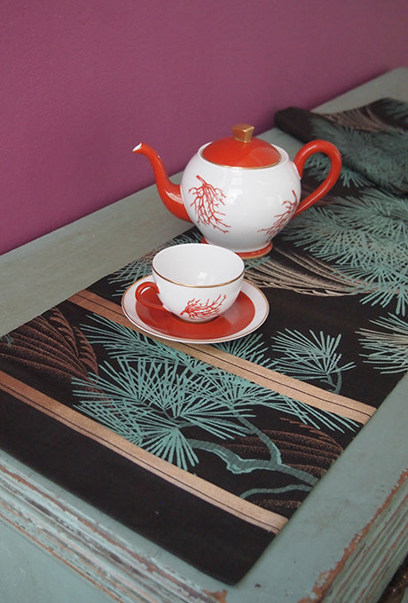 Obi Table Runner Tapestry 100% Silk Kimono Interior Decoration Velnica From Japan