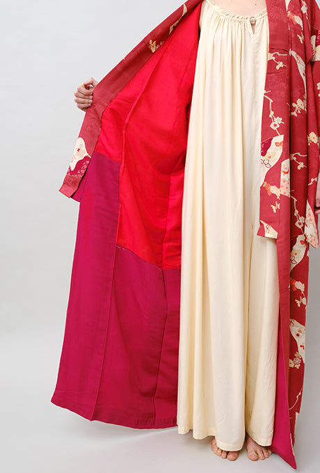 100% Silk Kimono Vintage Hand Painted Gown Robe From Japan